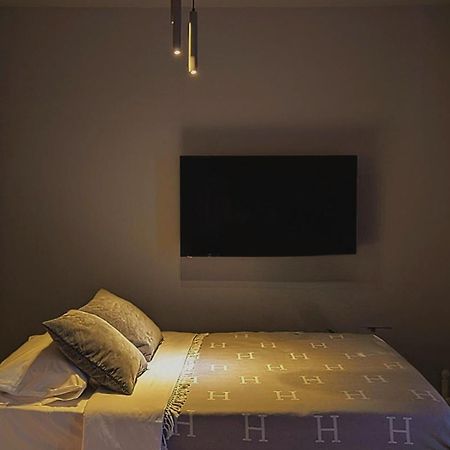 Tatami Zen Apartment Афины Экстерьер фото